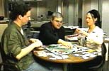 Richard, Sophie et Jean-Hugues jouant au Monopoly