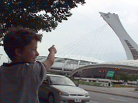 Xavier pr&egrave;s du Stade olympique
